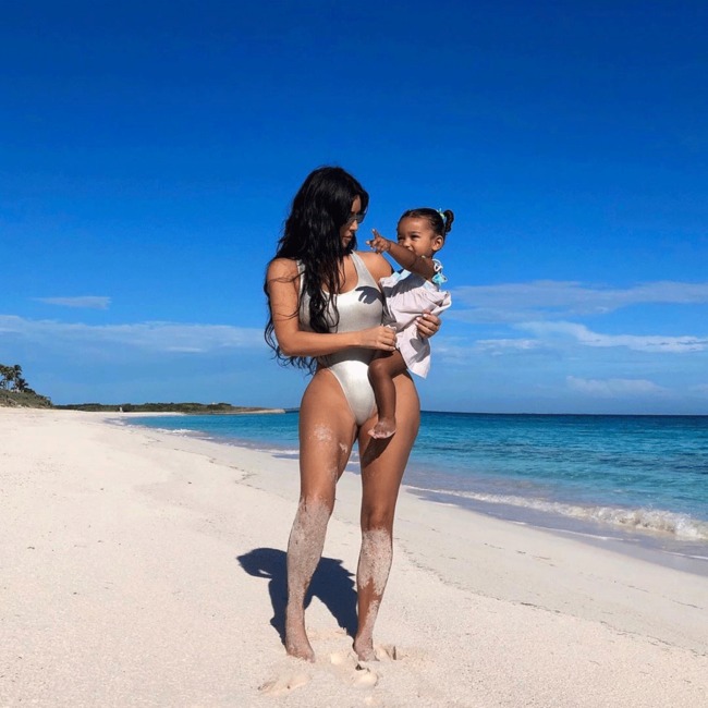 Kim Kardashian, Chicago West, Kids, Instagram, Vacation